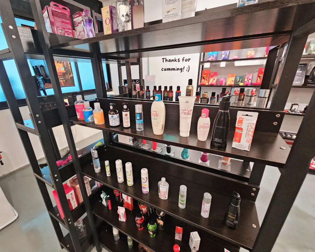 cherryaffairs_showroom_lubes_01 CherryAffairs Showroom Singapore Review by PercyOna