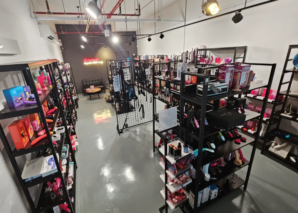 cherryaffairs_showroom_wide_view_01 CherryAffairs Showroom Singapore Review by PercyOna